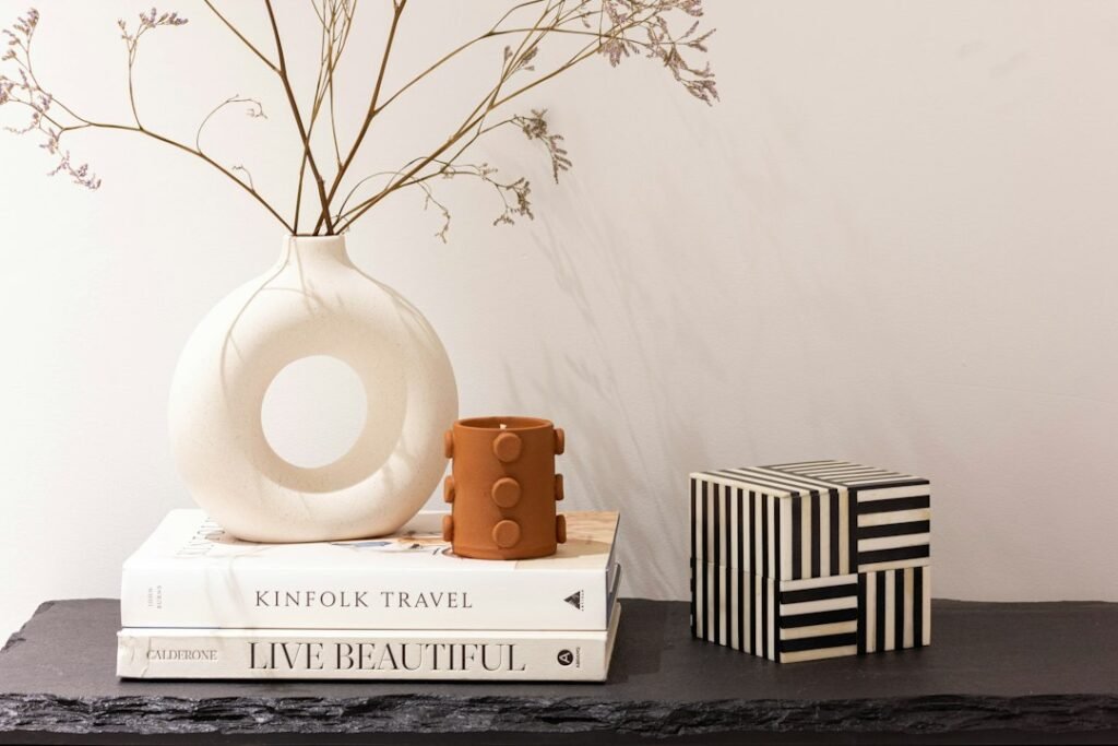 How to Choose Decorative Accents That Make a Room Feel More Complete